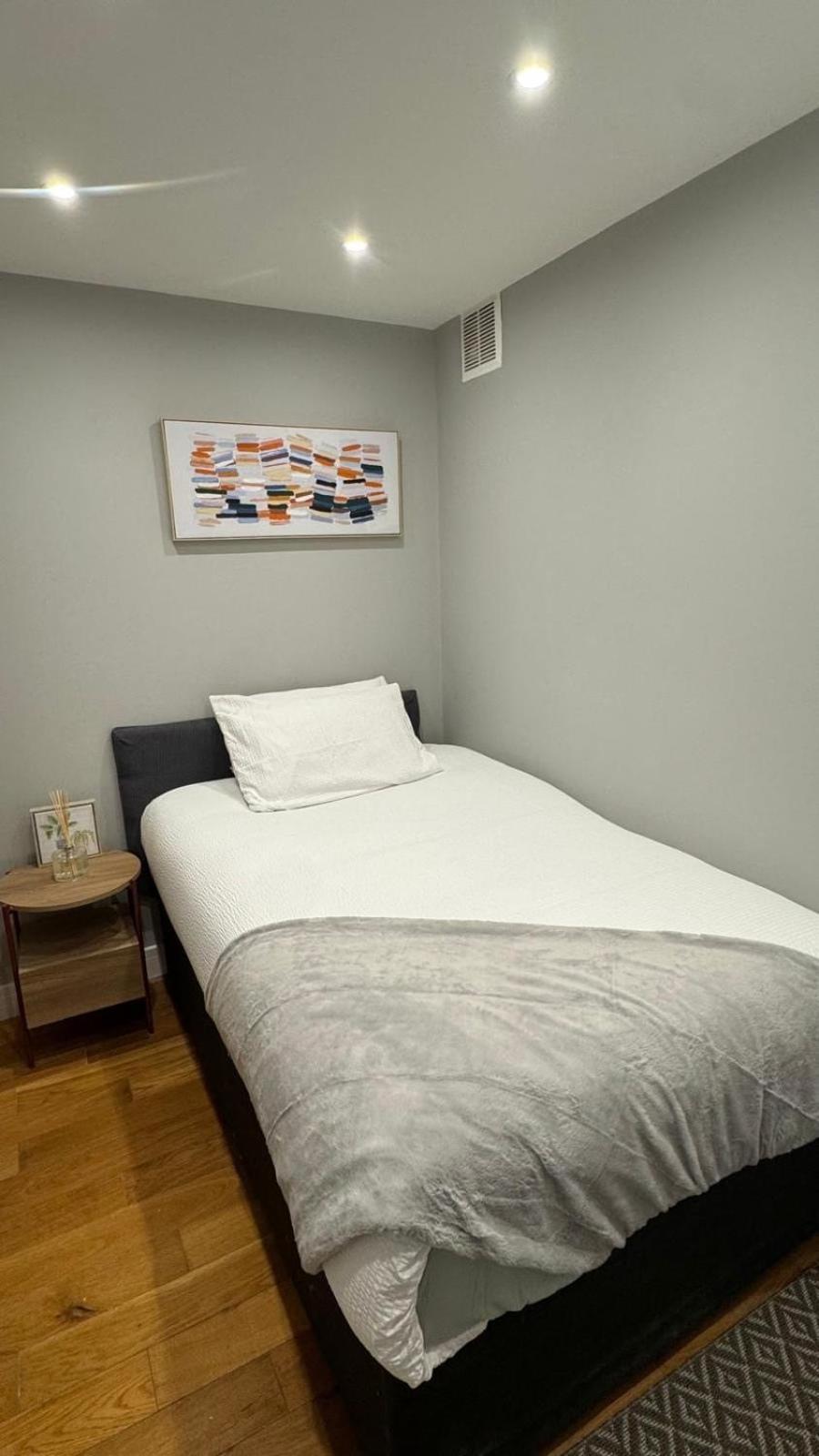 Central Apartment Лондон Екстер'єр фото
